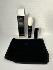 CHANEL LE PINCEAUX DE CHANEL RETRACTABLE HIGHLIGHTER BRUSH NIB CHANEL POUCH