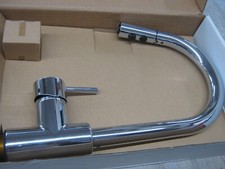 Pull Down Kitchen Faucet w/ Single Lever Handle and Plastic Deckplate Chrome