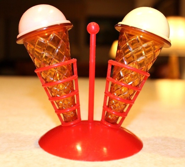 Mid Century Vintage Salt & Pepper Shakers Ice cream Cones with Holder