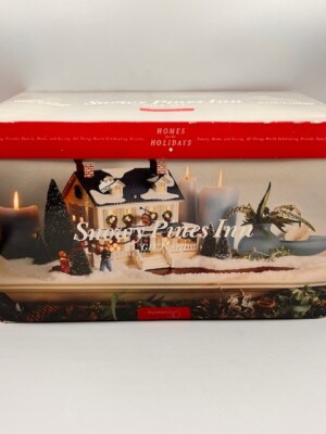 DEPT 56 THE ORIGINAL SNOW VILLAGE ''SNOWY PINES INN GIFT SET''  #55344 NIB