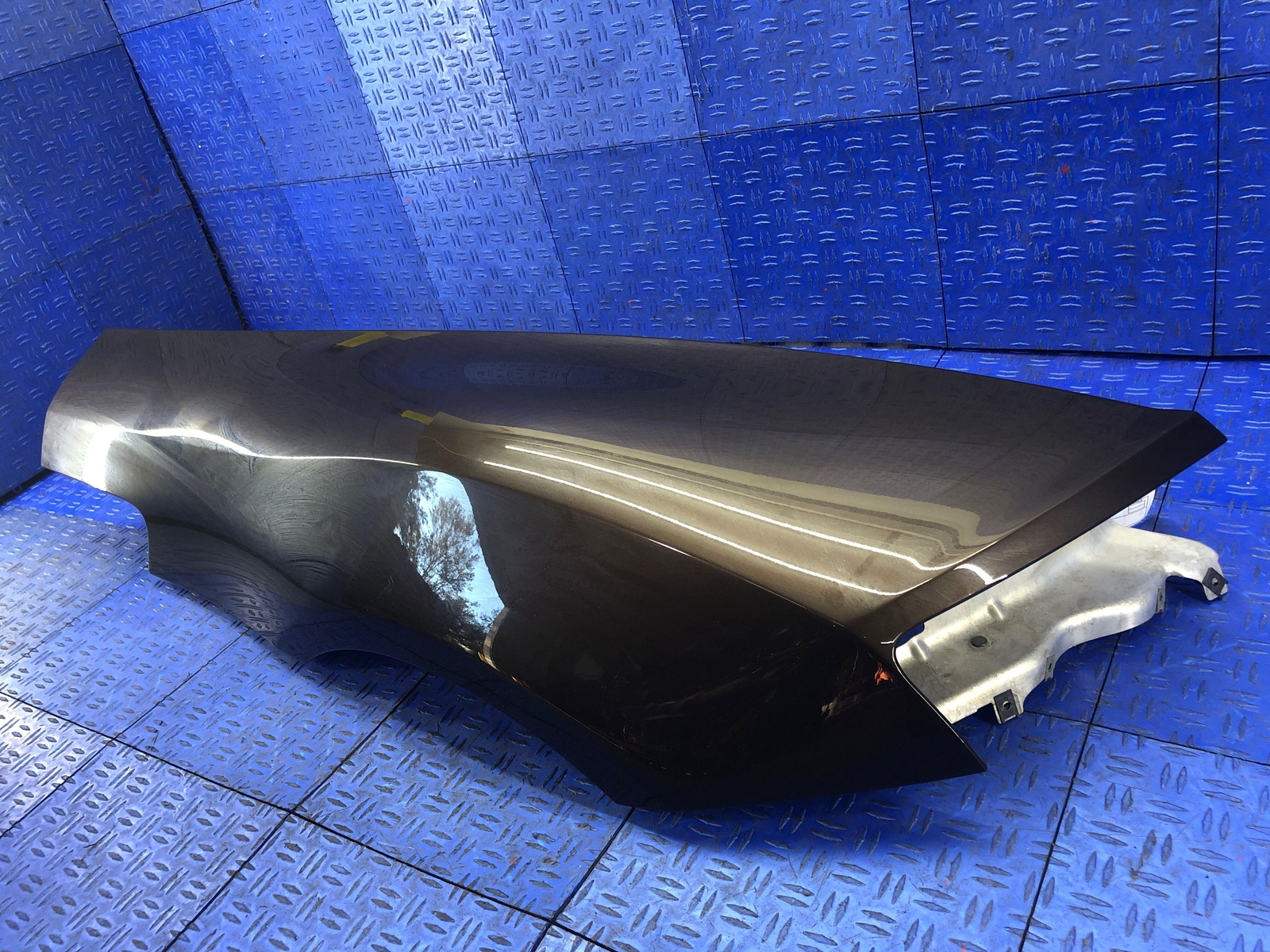 2011-2015 AUDI R8 CONVERTIBLE REAR LEFT QUARTER PANEL TEAK BROWN 427809605 OEM