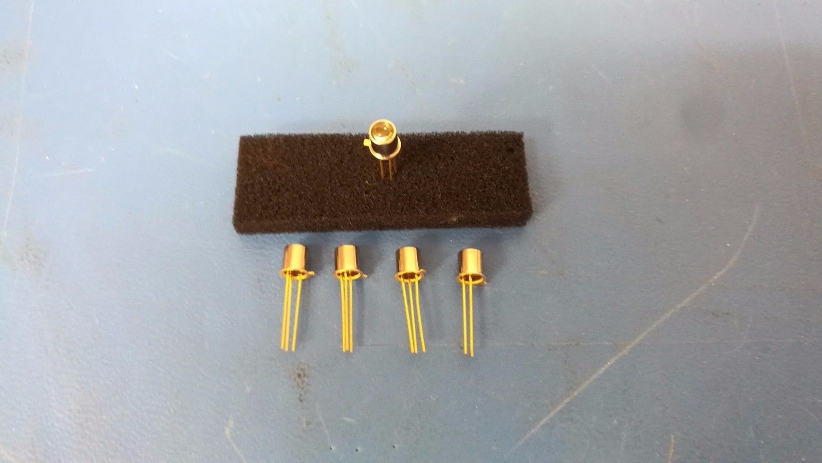 Lot of 5 pcs Honeywell SD5491-004 Phototransistor, Npn, Metal Can NEW