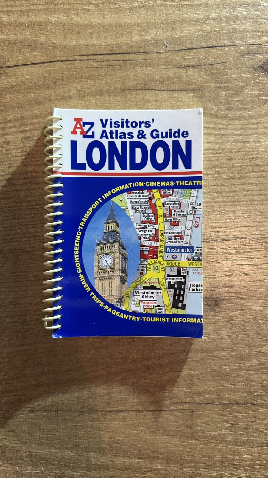 London Visitors' Atlas & Guide (Street Maps & Atlases) (Street Maps & Atlases S.