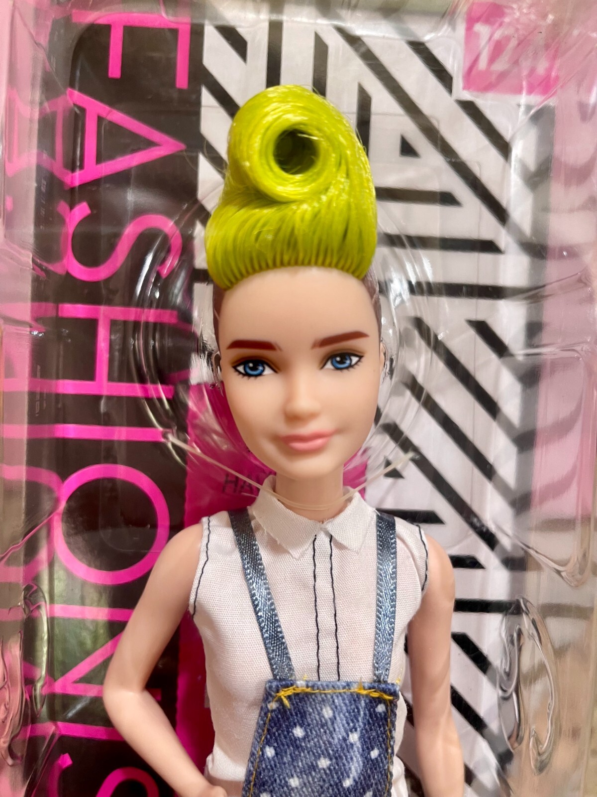 MATTEL Barbie FASHIONISTAS - 103 - 108 - 110 - 122 - 124 - 1