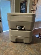Camco Portable Travel Toilet with Detachable Tank Features 5.3-Gallon Camping