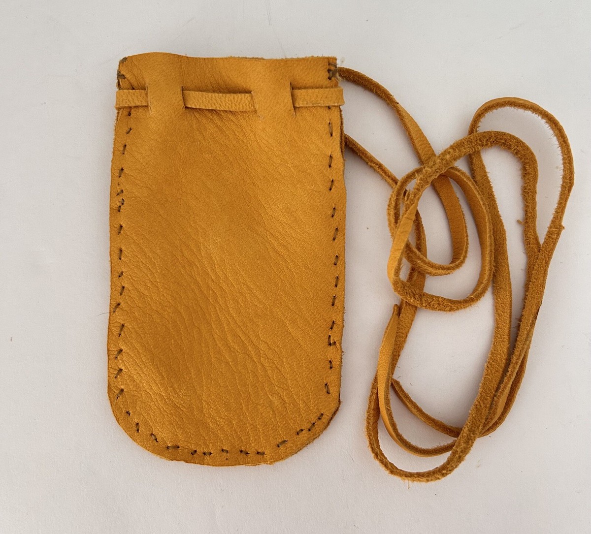 財布・ケース・小物入れ Native American Medicine Bags Medicine Bag Small Leather Pouch Poke Native American Indian