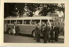 PHOTO ANCIENNE - VINTAGE SNAPSHOT - BUS AUTOBUS AUTOCAR EXCURSION CAR MODE GROUP