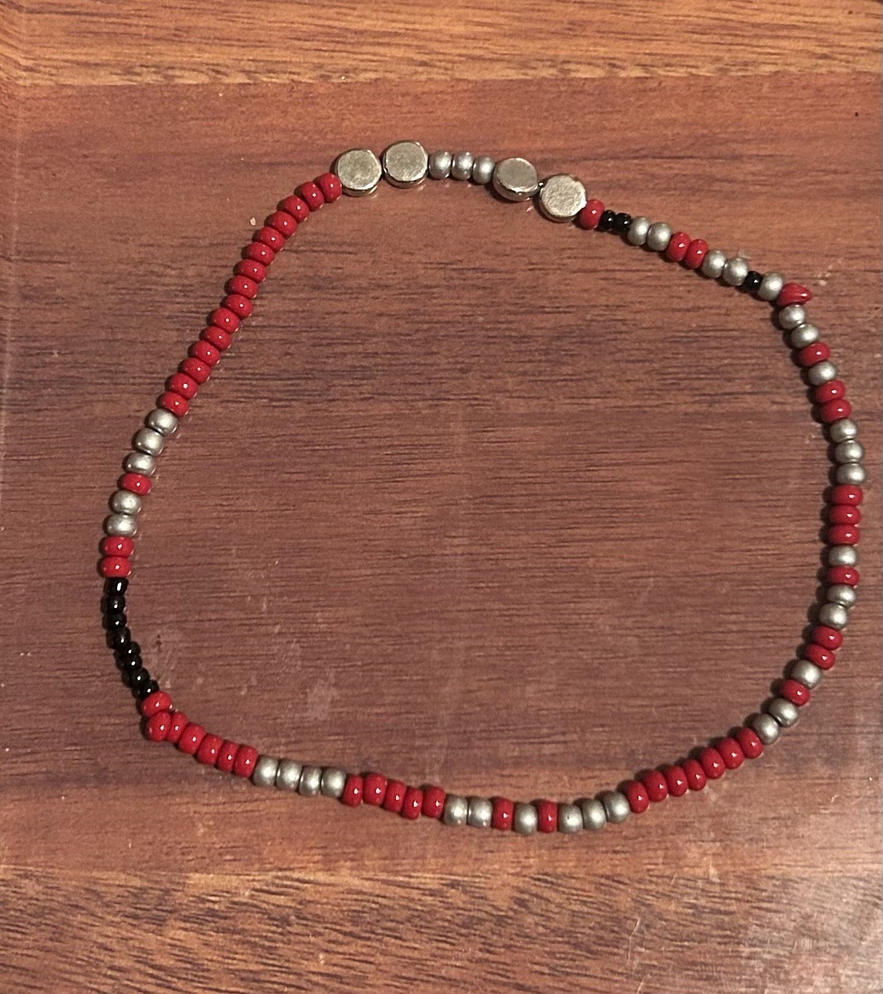 Plus Size Beaded Anklet Handmade Red, Silver & Black Seed Bead Jewelry – Stretch