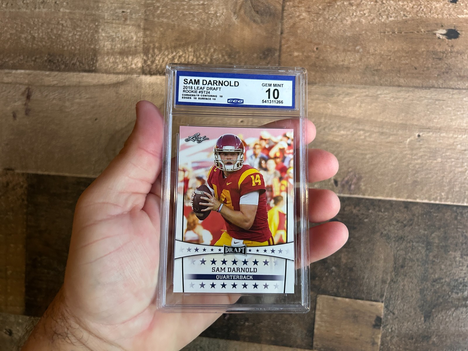 Sam Darnold Rookie Card 2018 Graded 10 Leaf Draft USC Trojans Slab ST-24 Seattle