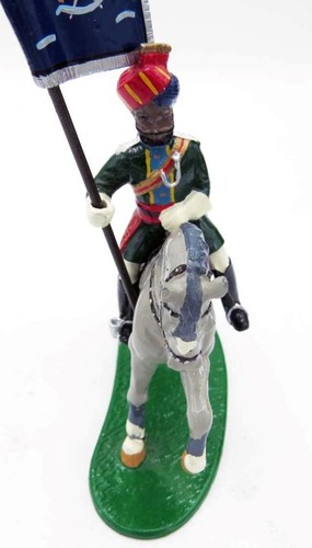 TROPHY BRITISH INDIAN ARMY MOUNTED FLAG BEARER - Picture 1 of 3