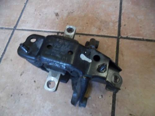 VW Polo 9N 1,2 Getriebelager Getriebehalter Links 6Q0199555