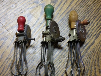 VTG LOT OF 3 MINIATURE Child s Toy Egg Beaters