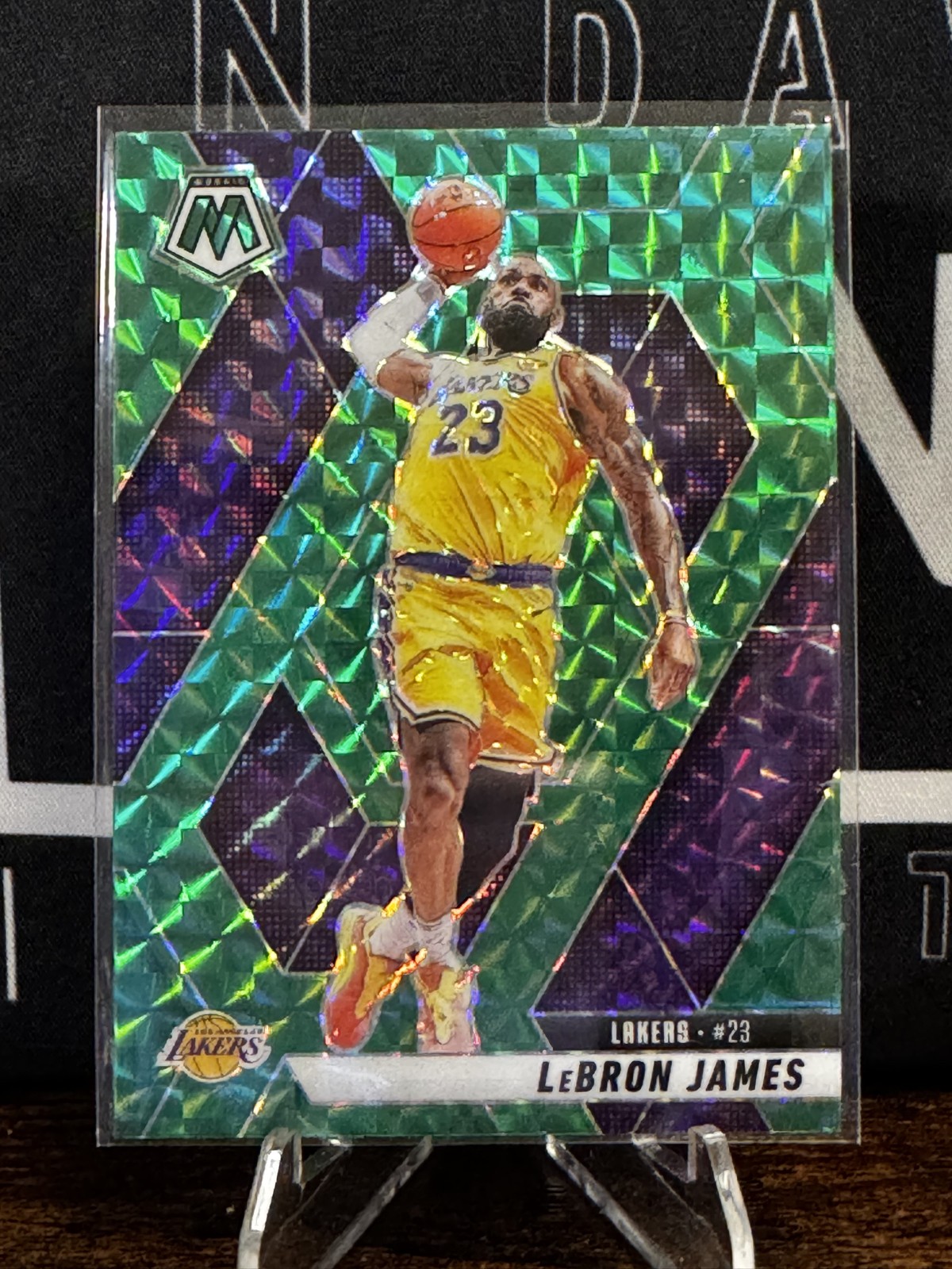 2024-25 Panini Mosaic - LeBron James #180 Green Mosaic Prizm