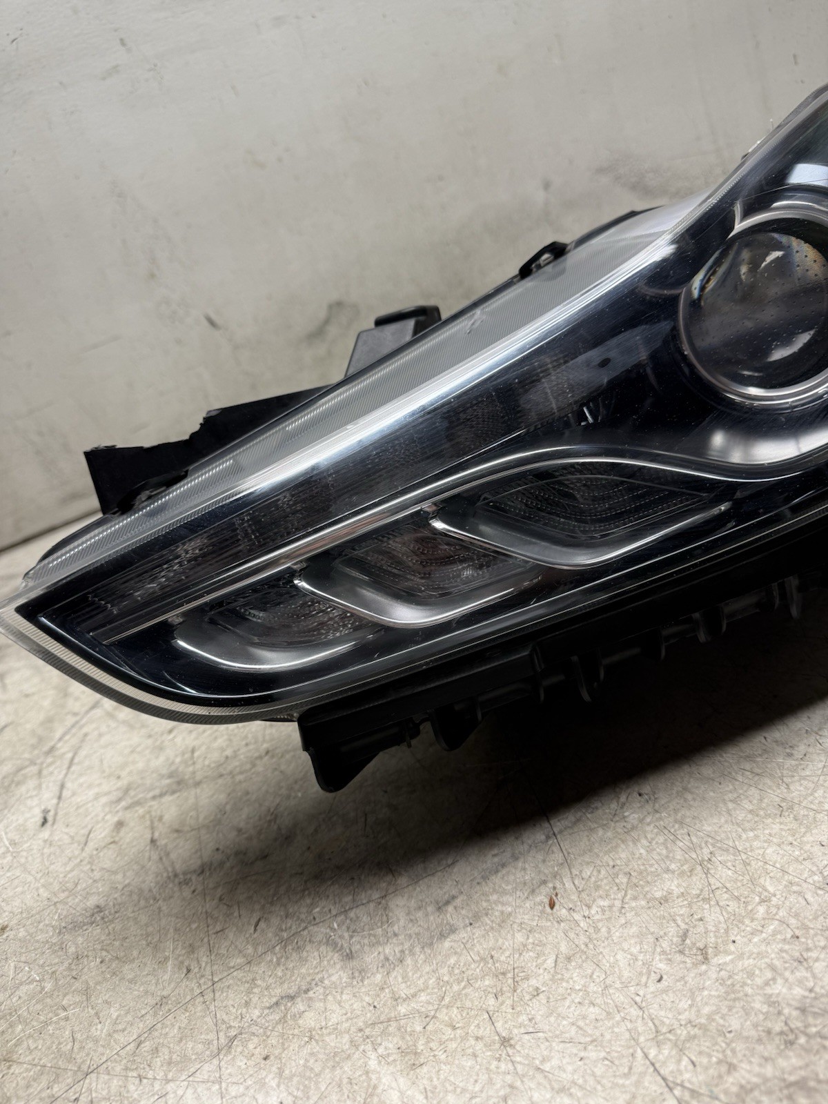 14-23 MASERATI GHIBLI DRIVER LH HID XENON ADAPTIVE HEADLIGHT LAMP J42