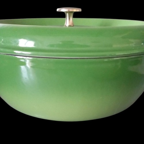 NOMAR /STAUB emaillierter Gusseisen Kochtopf 29 cm. Grün für die Fußballachse - Bild 10 von 14