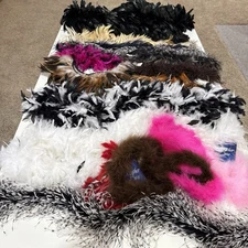 Large Lot Ostrich Assort Feathers Etc Plumes Boa Millinery Hat Coat Craft Supply
