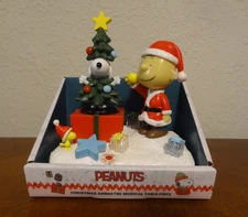 Peanuts Musical Light Up TableTop Snoopy Woodstock Charlie Christmas NEW