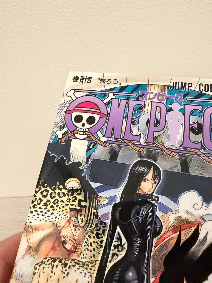 ONE PIECE 1st Print Edition Vol.44 Nico Robin Manga Book Shonen