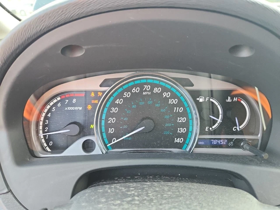 (LOCAL PICKUP ONLY) Grille Lower Fits 13-16 VENZA 3020204 Foto 4 de 4