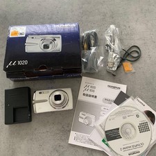 OLYMPUS 1020 Silver Compact Digital Camera Tested Excellent Condition