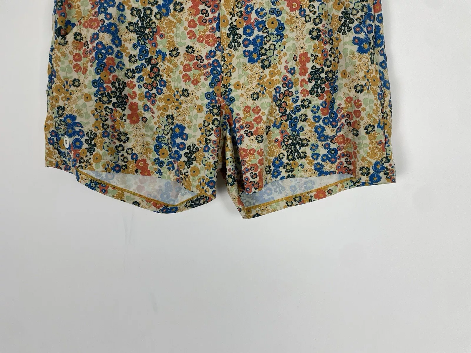 smartwool active hike floral lightweight shorts