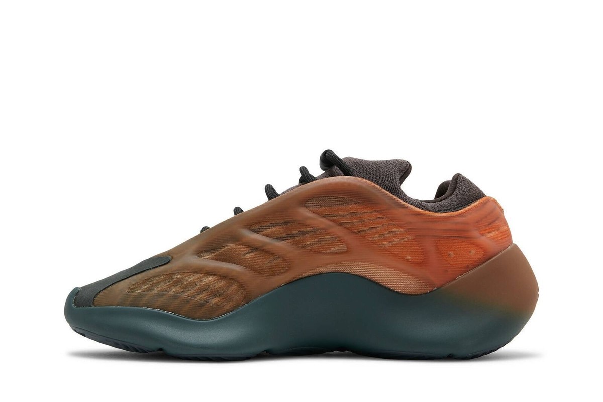 Adidas YZY 700 V3 Copper Fade Size 9 Men\'s GY4109 Sneakers Authentic Adidas Mens Yeezy 700 V3  main image 3