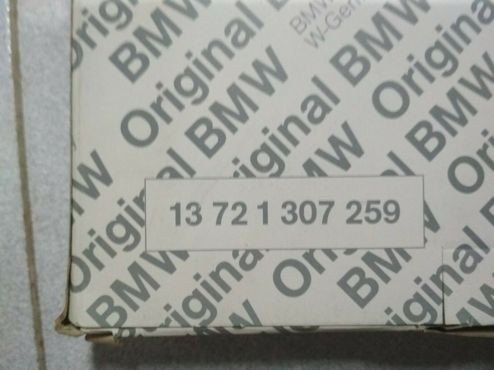 BMW E28-E24 engine air filter element !!NEW!! GENUINE 13721307259 