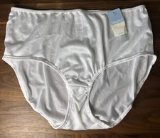 Vtg Simply Basic Shiny Nylon Panties Womens 8 NWT Second Skin Briefs