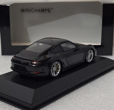 Porsche 911 (991.II) GT3 Touring 2018 Black 1:43 Minichamps