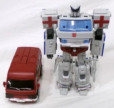 TFC Old Soldiers Ironwill And Medic 3rd Party Figure Incomplete