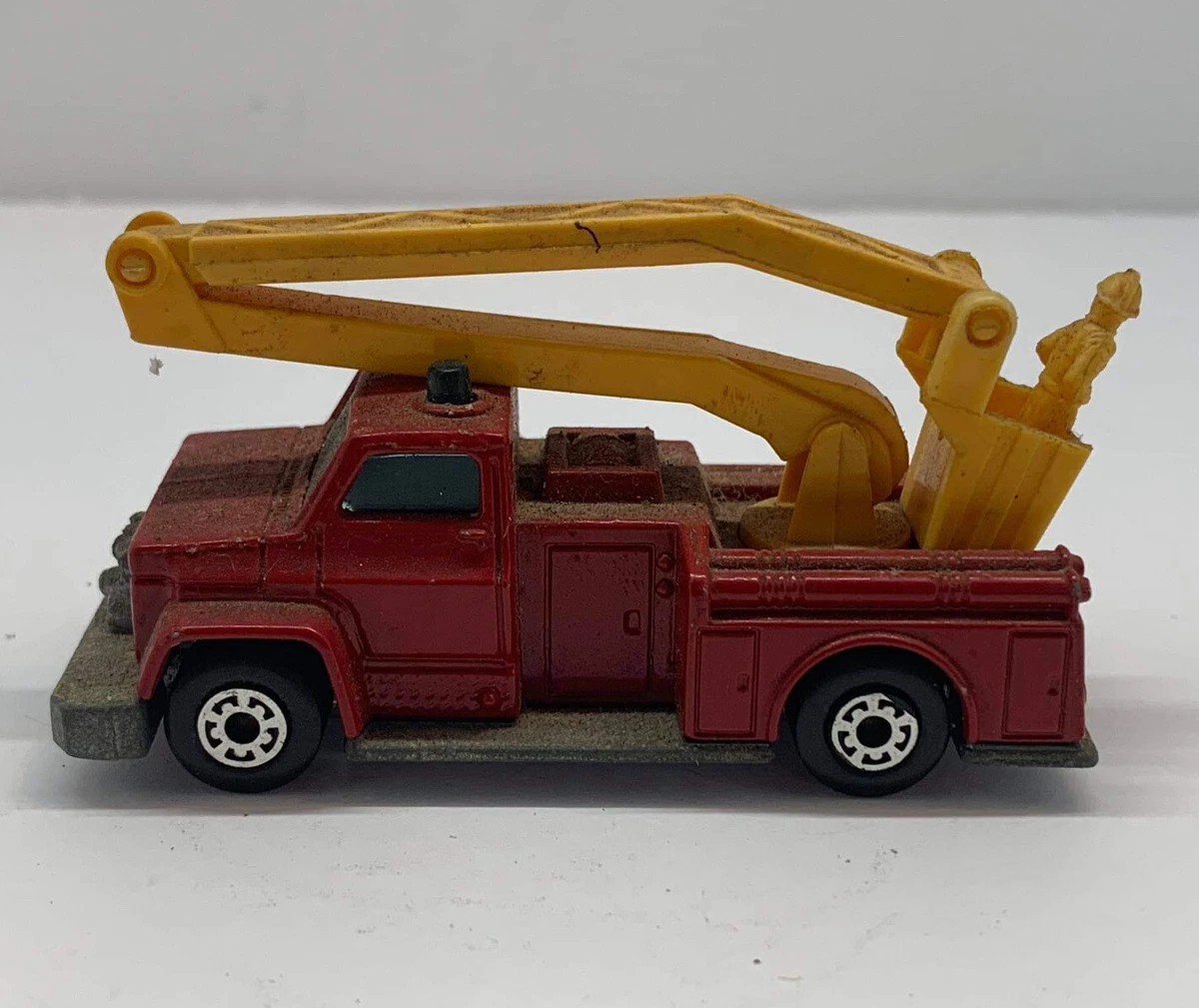 Matchbox no 13 hotsell snorkel fire engine