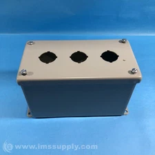 Hoffman E3PBX Enclosure, Pushbutton, 3 Hole, FNIP