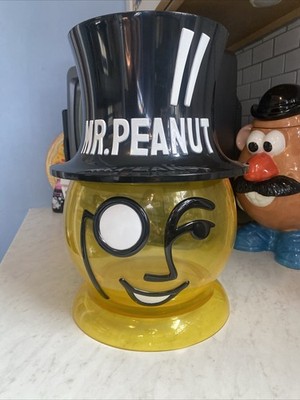 1970s PLANTERS Mr.ピーナッツ　ディスプレイラック　ビンテージ Vintage Mr. Peanut Head Counter Display Container Plastic 13” Tall
