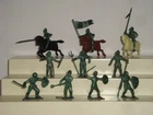 Marx 4700 Castle Play Set / Set of 10  Metallic Green Knights / Rare Brown Horse