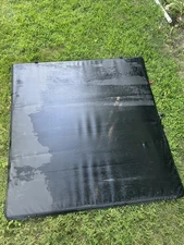 Tri-Fold Truck Bed Cover 2016 2023 Tacoma Bed 5' LOCAL PICKUP & CASH ONLY