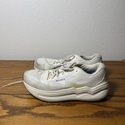 Brooks Size 10 B Womens Ghost Max 2 Cream/lavender/Coconut Running Sneaker Shoes