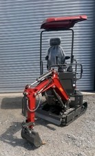MICRO MINI DIGGER KME06 - Used for 7 hours only