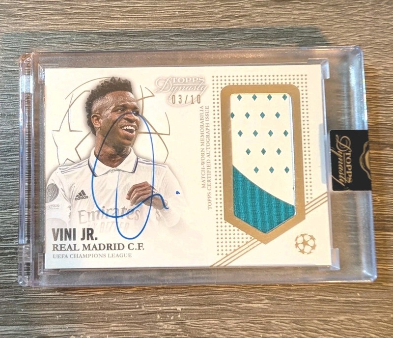 2022-23 Topps Dynasty UCL Vini Jr Patch Auto #/10 Vinicius AP-V5 Real Madrid