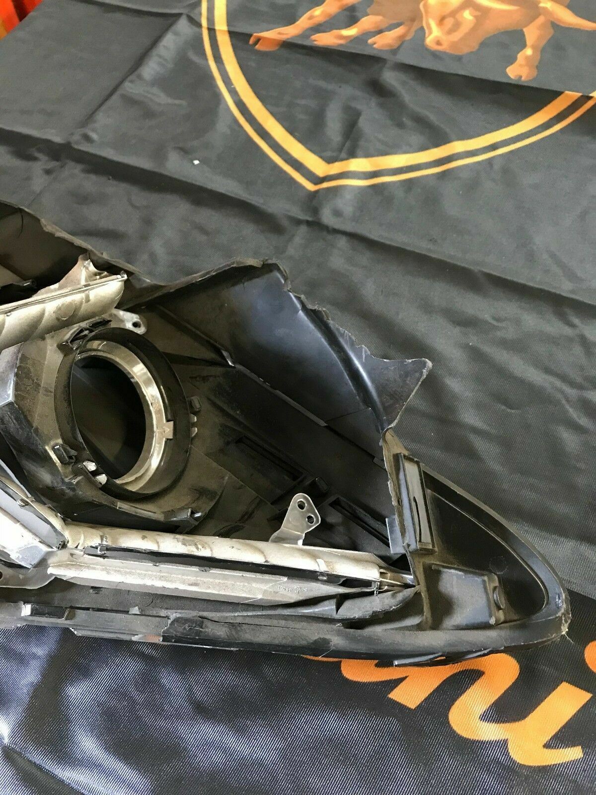 LAMBORGHINI AVENTADOR FRONT RIGHT PASSENGER SIDE HEADLIGHT OEM 471941004
