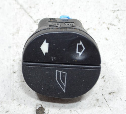 FORD Fiesta 4 IV Bj 99 Schalter Fensterheber Tür vorne RECHTS #136670-G631