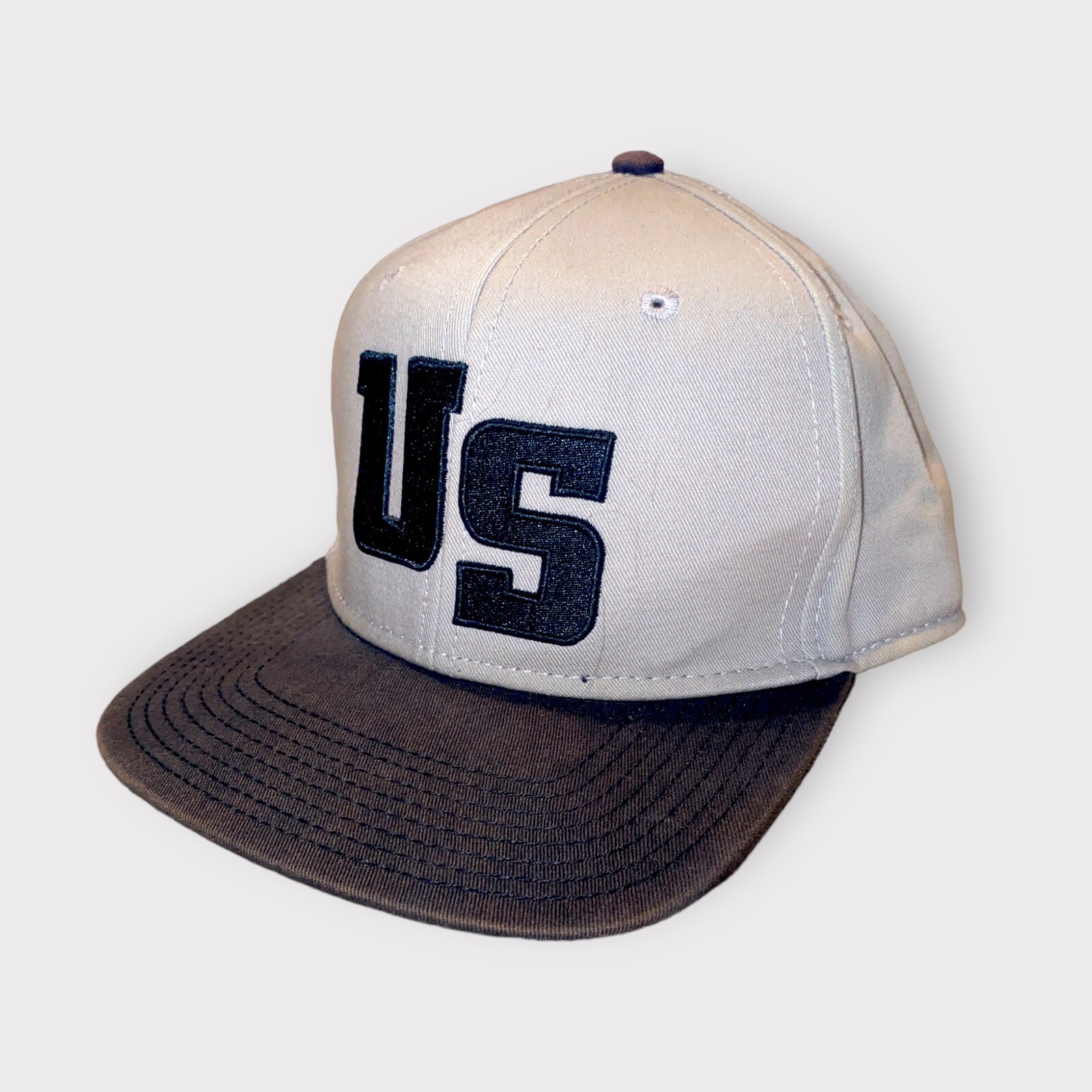 Universal Studios US Snapback Gray/ Navy Blue Bas… - image 1