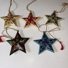 Set Of 5 Lacquered Wood Star Christmas Ornaments W/ Flowers