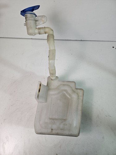 Audi A3 8P VW Golf 5 Wischwasserbehälter mit Pumpe 1K0955453Q