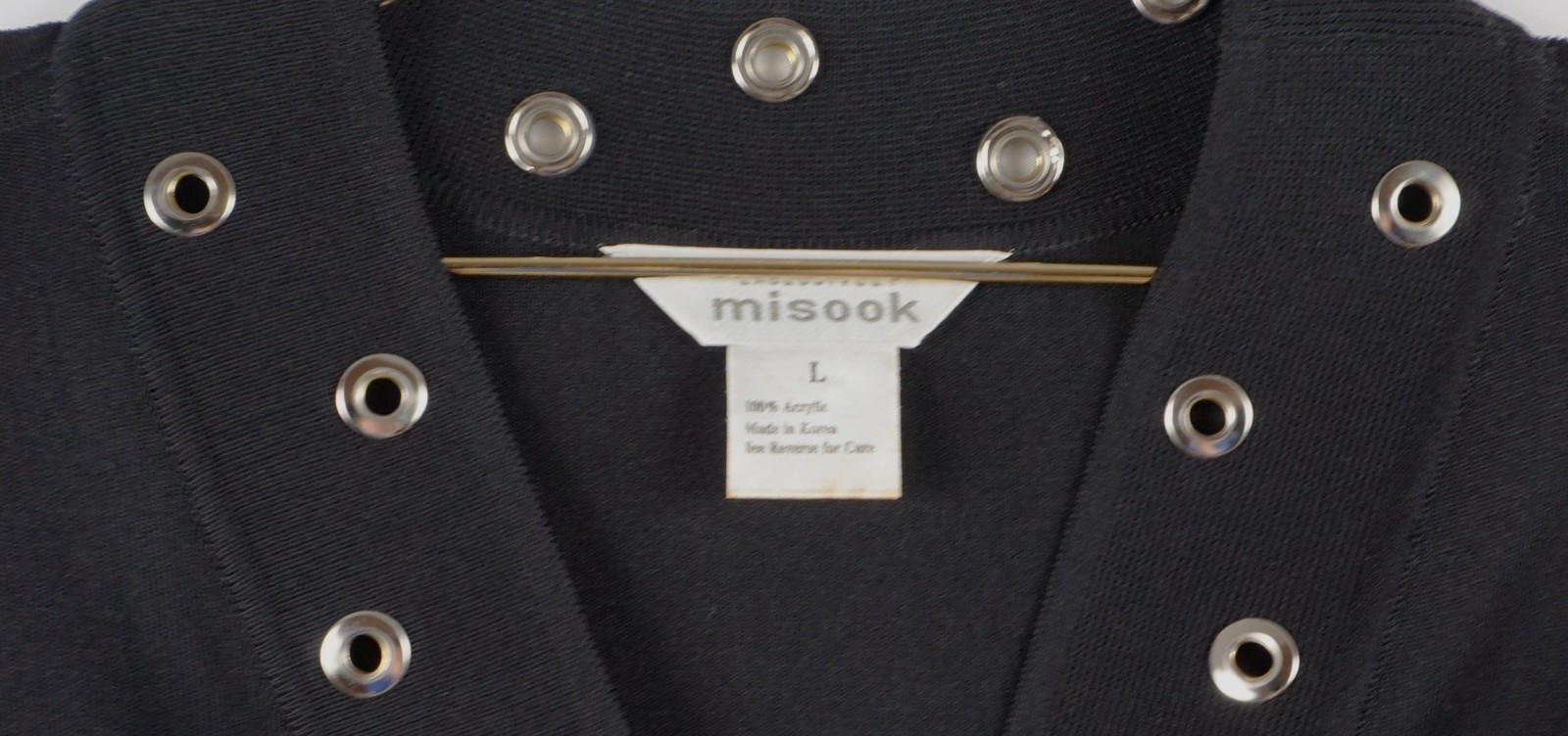 EXCLUSIVELY MISOOK BLACK JACKET SILVER METAL GROM… - image 3