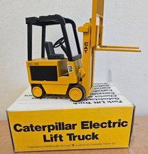 Caterpillar Electric Fork Lift Truck 1:50 scale Model  REDUCED PRICE