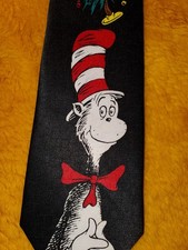 THE CAT IN THE HAT  CHRISTMAS XMAS TIE  MENS NECKTIE  DR SEUSS  59"