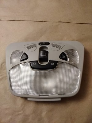 (2006) MERCEDES-BENZ C280 OVERHEAD DOME LIGHT CONSOLE (A203820) (OEM)