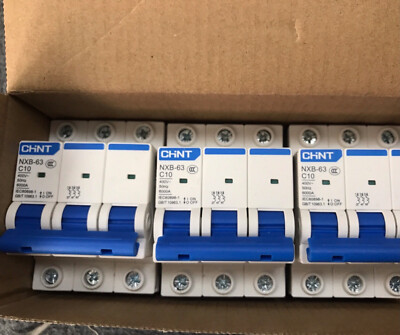 CHNT NXB series circuit breaker NXB-63 C1-63 NXB-125 C80-125A 3P