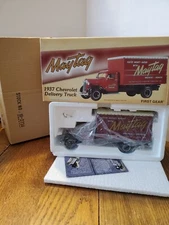 FIRST GEAR 1/34TH MINT IN BOX #19-2734 1937 CHEVROLET MAYTAG DELIVERY TRUCK