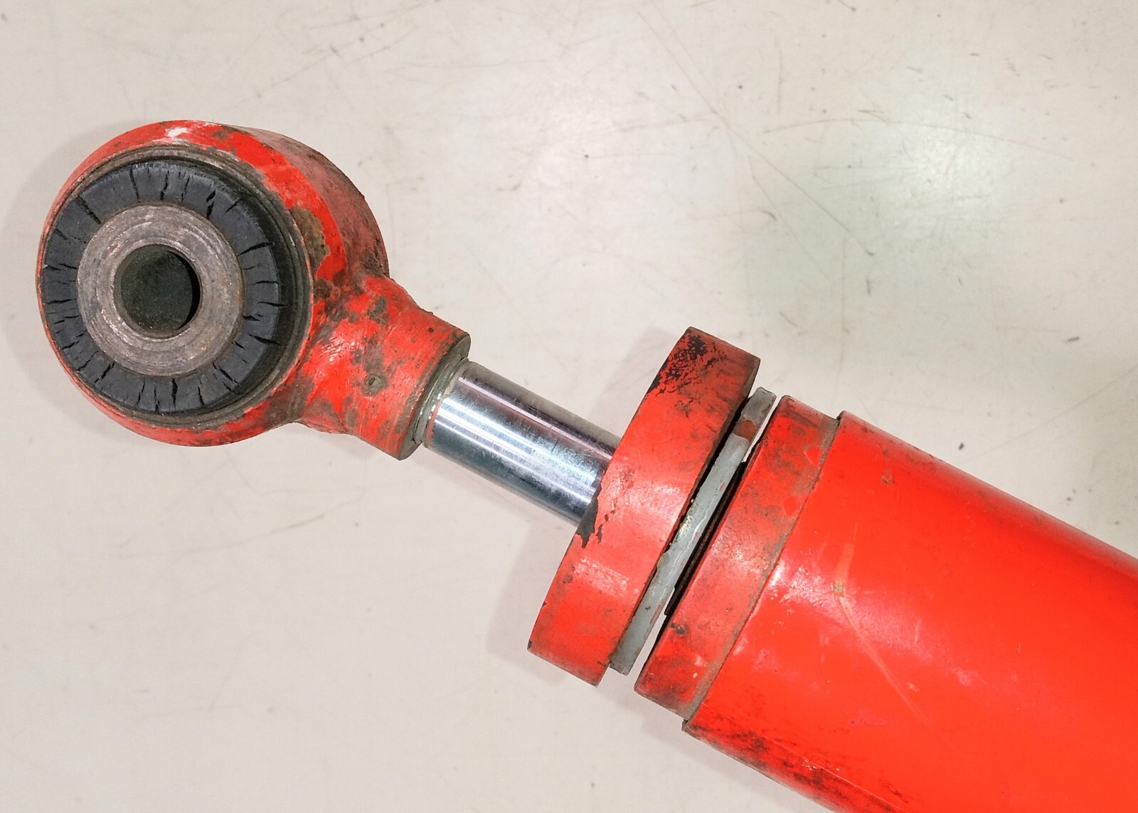 Ferrari 512BB 512BBi Koni Rear Shock Absorber_365BB GT4_110921_GENUINE